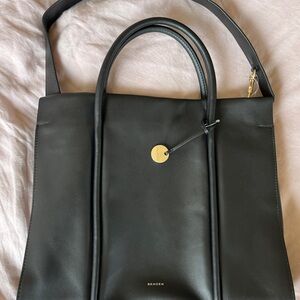 New (without tag) Skagen Black Tote Leather Bag Gold Accent